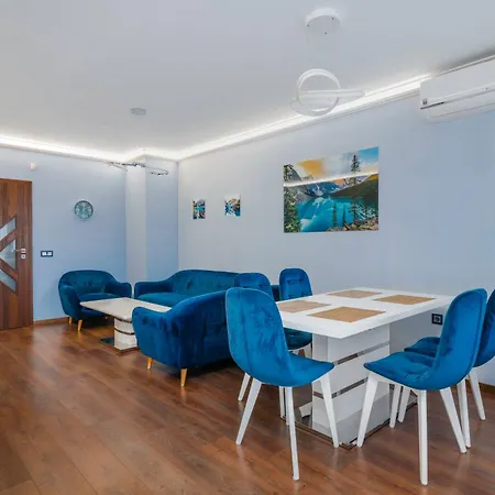 Feel At - 2bd Flat With Parking By Flat Mаnager Appartement *