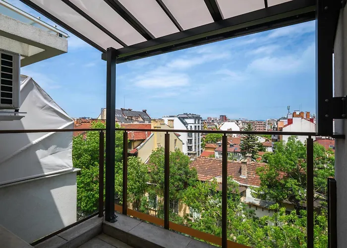 Appartamento Feel At - 2bd Flat With Parking By Flat Mаnager